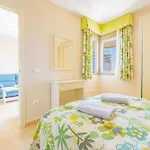 Of Joy Piscina Aparcamiento Daire