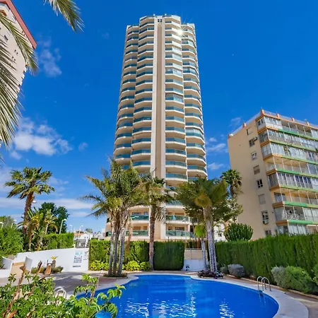 Of Joy Piscina Aparcamiento 아파트 *